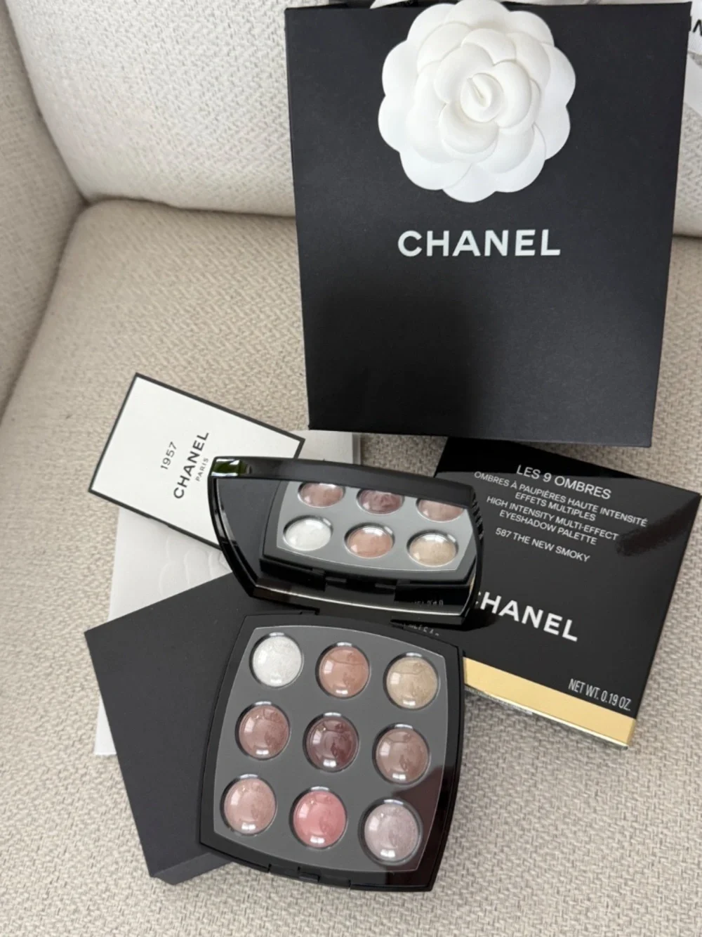 New CHANEL LES 9 OMBRES Eyeshadow Palette 587 The NEW SMOKY 2026 LIMITED EDITION